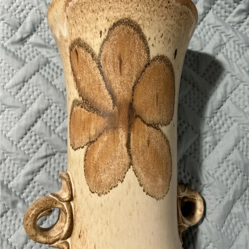 Pottery Vase 9.25” Flower